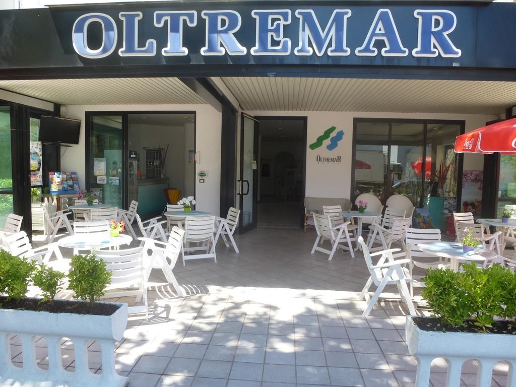 Hotel Oltremar B&B Каттолика Экстерьер фото